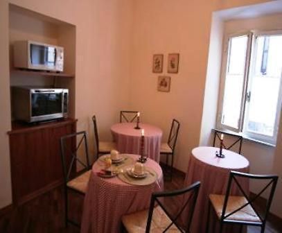 B&B Vicolo Vecchio Terracina Luaran gambar